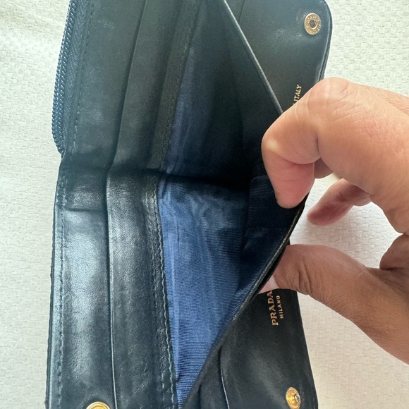🔥Prada Wallet - Picture 16 of 17